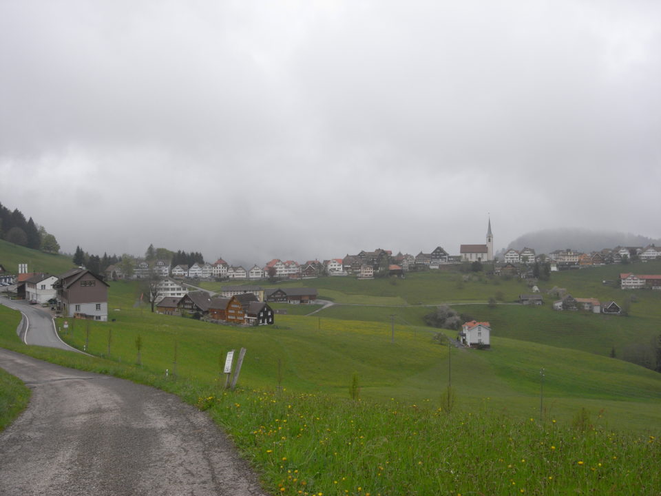 mazzapokora: Wohnkultur im Appenzell